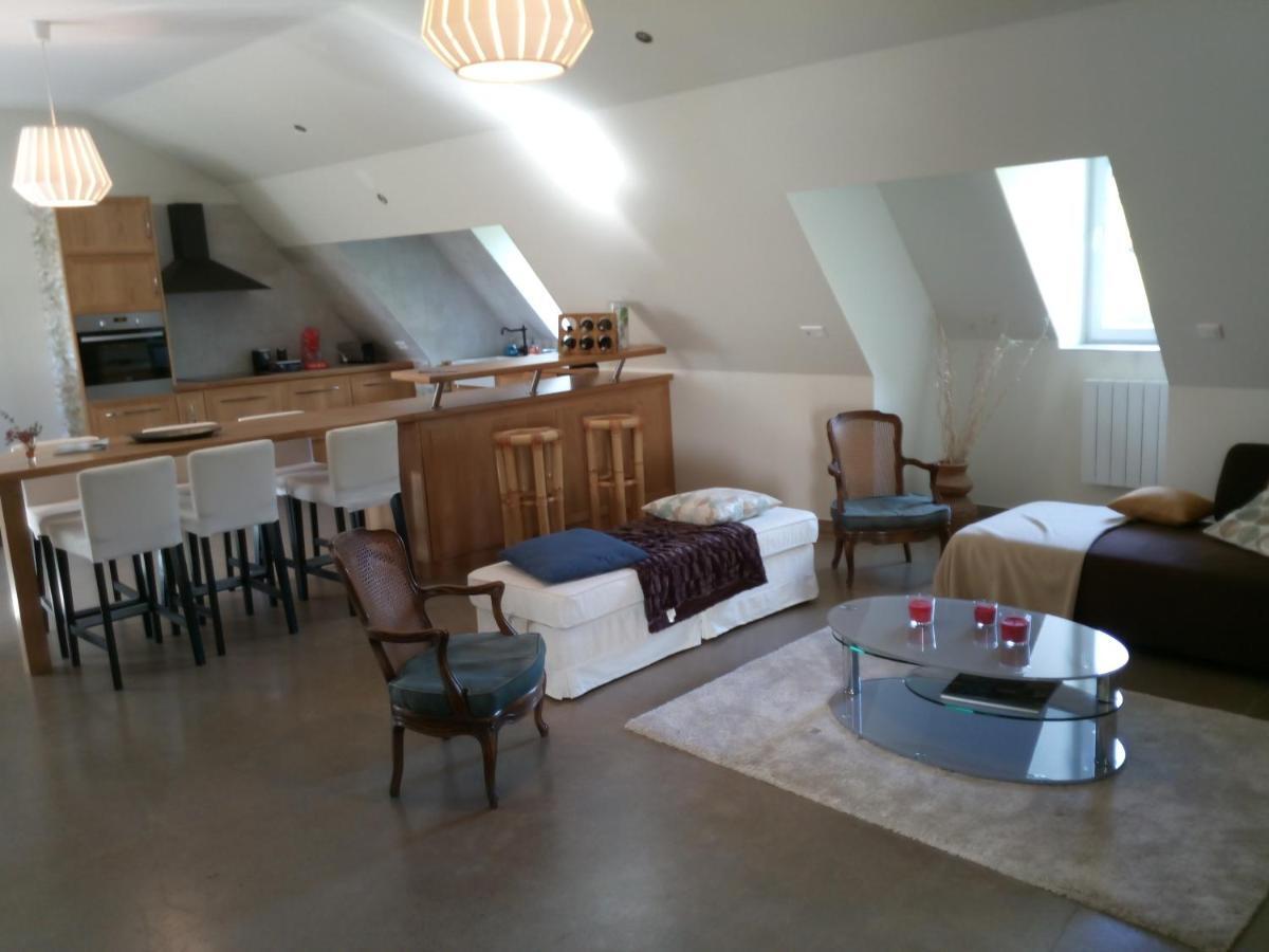 Chateau De St Alyre Hotel Sanssat Eksteriør billede
